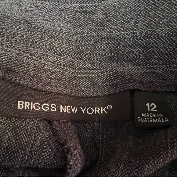 Briggs New York Trousers **Final Price Unless Bundled with 2+ Items** - Picture 3 of 5
